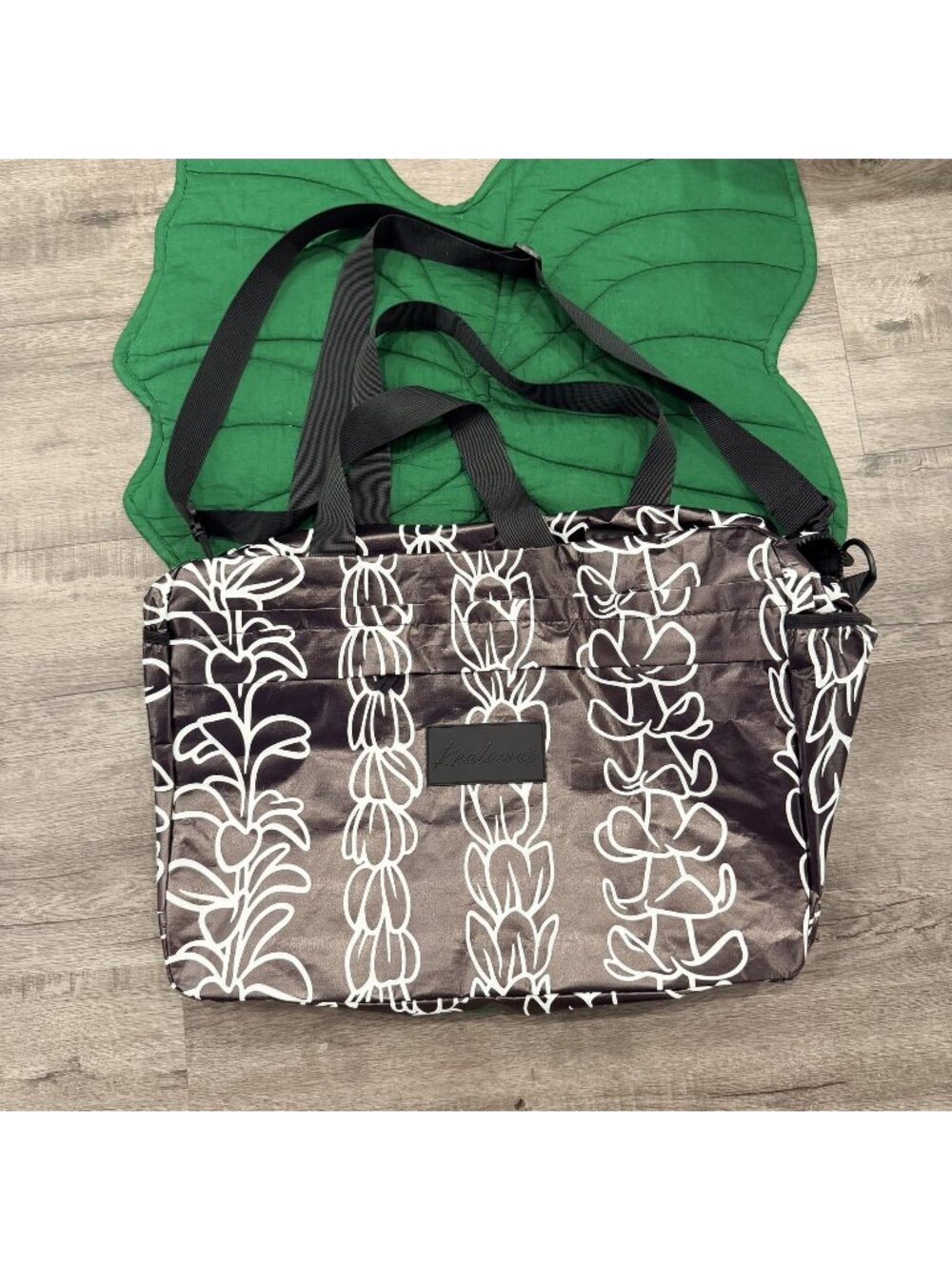 Kealawai Waterproof Weekender Bag Black Aloha Lei Print